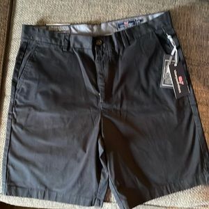 Brand new Vineyard Vines navy 9” Breaker shorts